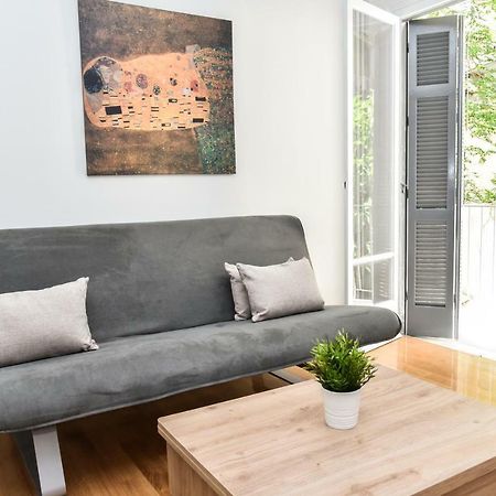 Warm Apartment At Exarchia 1 Bed 2 Pers Афіни Екстер'єр фото