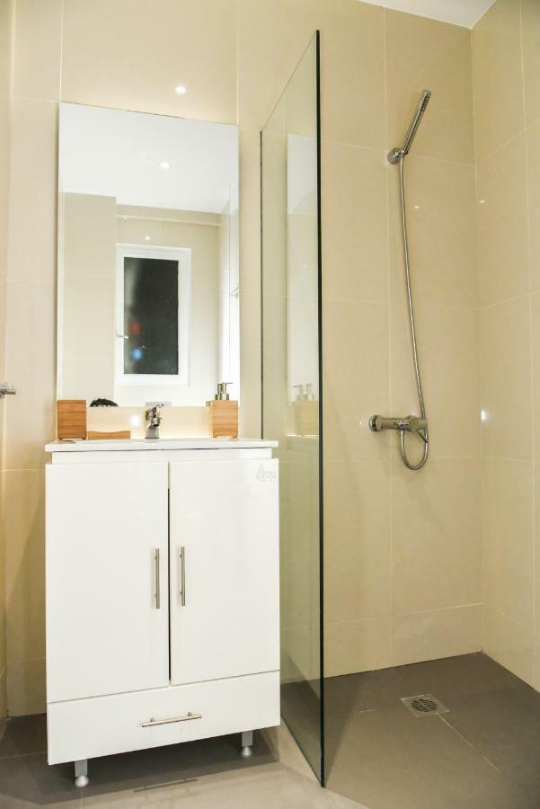 Warm Apartment At Exarchia 1 Bed 2 Pers Афіни Екстер'єр фото